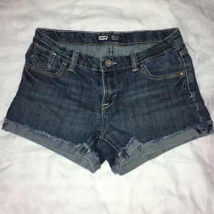 Levi’s Shorty Shorts